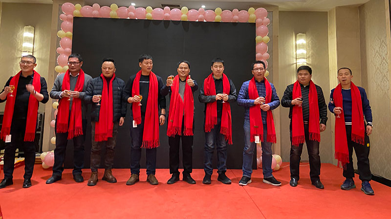 巅峰国际官网-钻营健全,你我一路成长