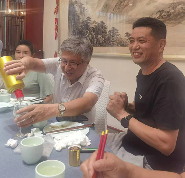 巅峰国际官网-钻营健全,你我一路成长