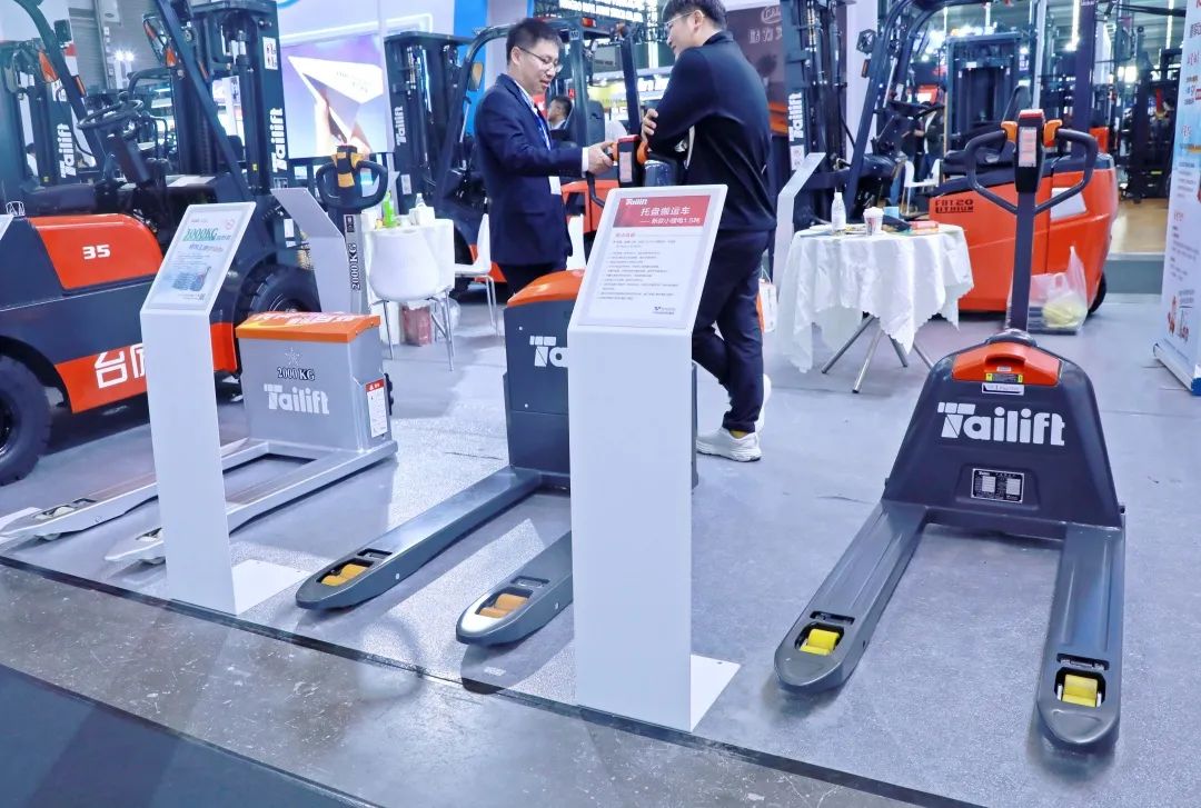 巅峰国际官网-钻营健全,你我一路成长